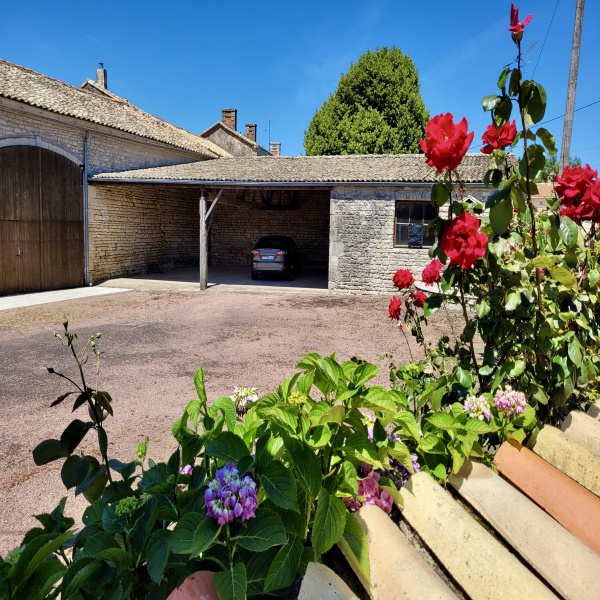 Offres de vente Maison Chef-Boutonne 79110